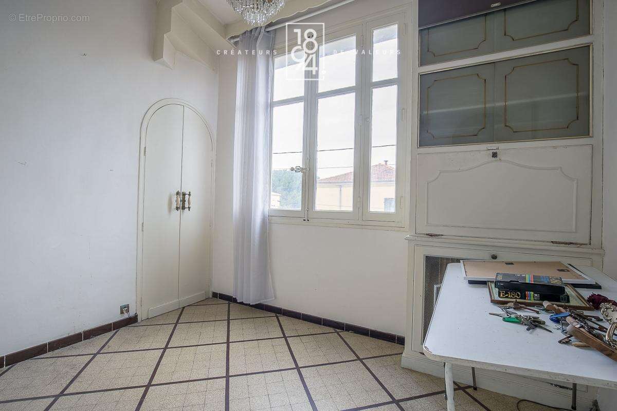 Maison à MARSEILLE-11E