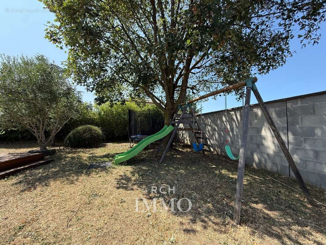 Maison 101 m² à Tartaras  - photo 3