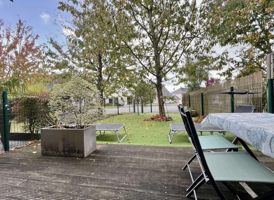 Appartement à LA MEZIERE