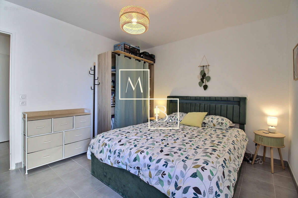 MONTPELLIER, Ovalie, Appartement 3 pièces avec grande terrasse et parking. - photo 13