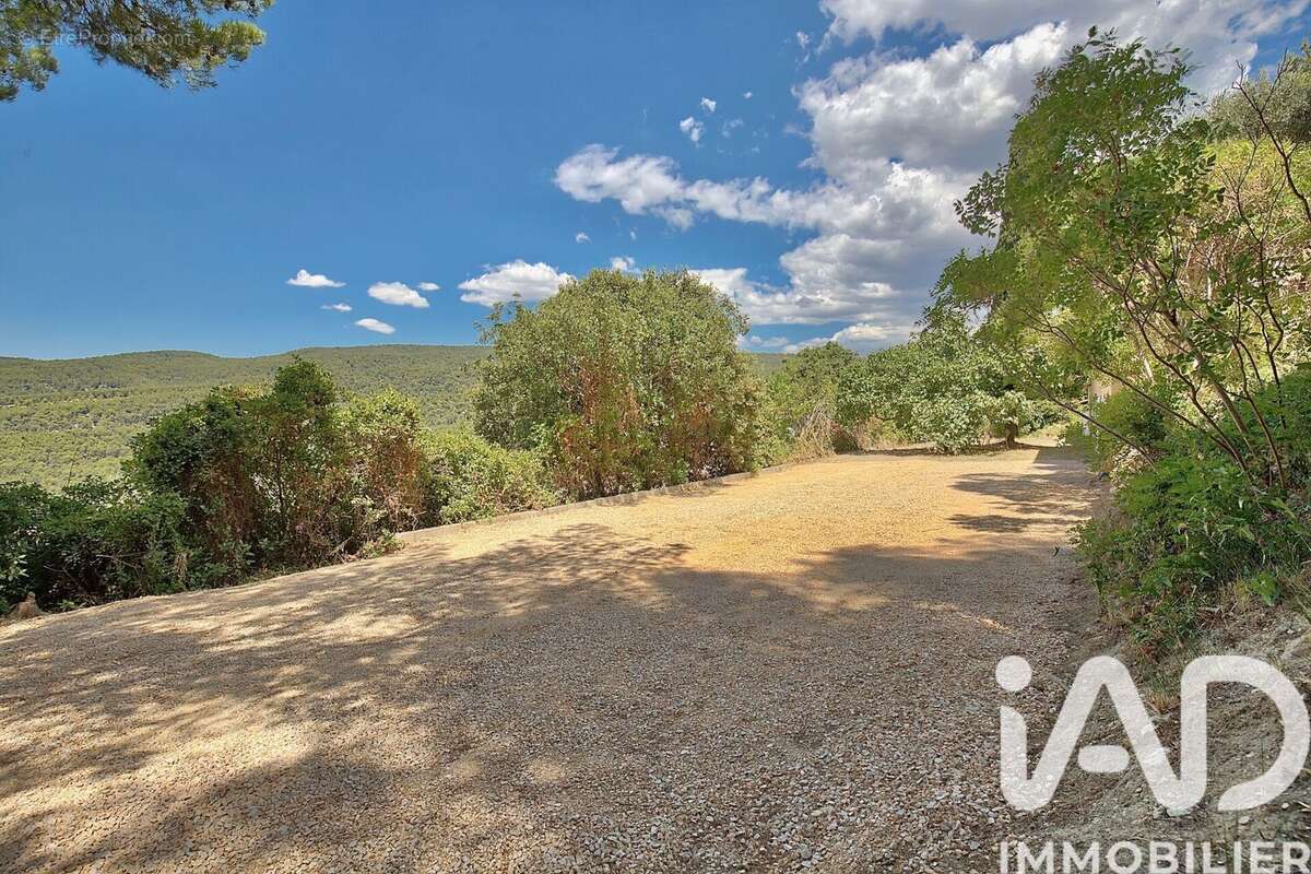 Photo 3 - Maison à CEYRESTE