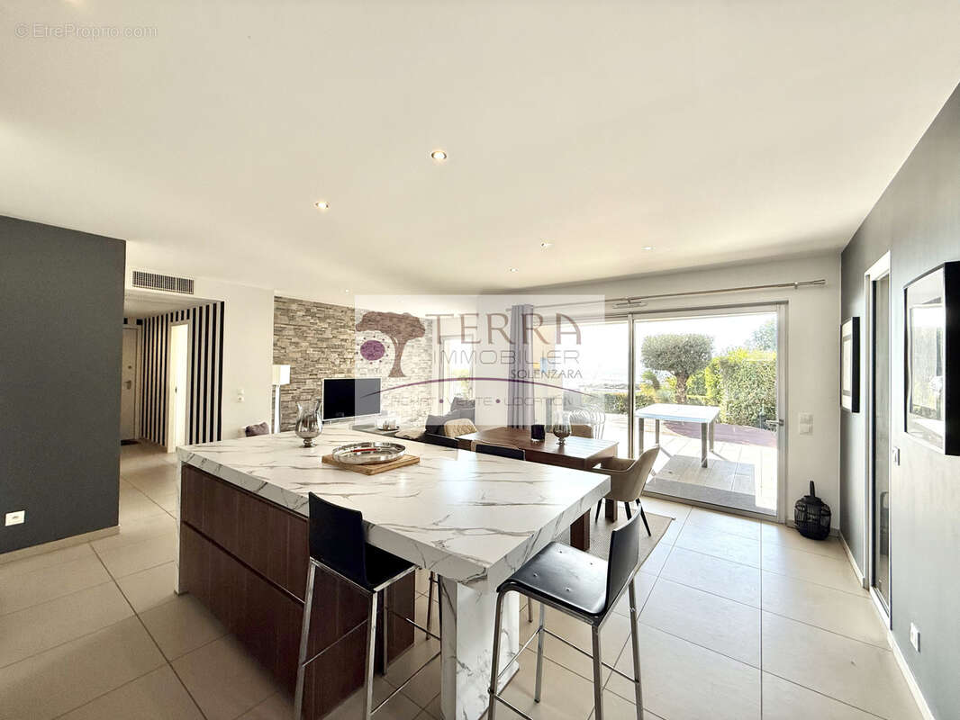 Appartement à SARI-SOLENZARA