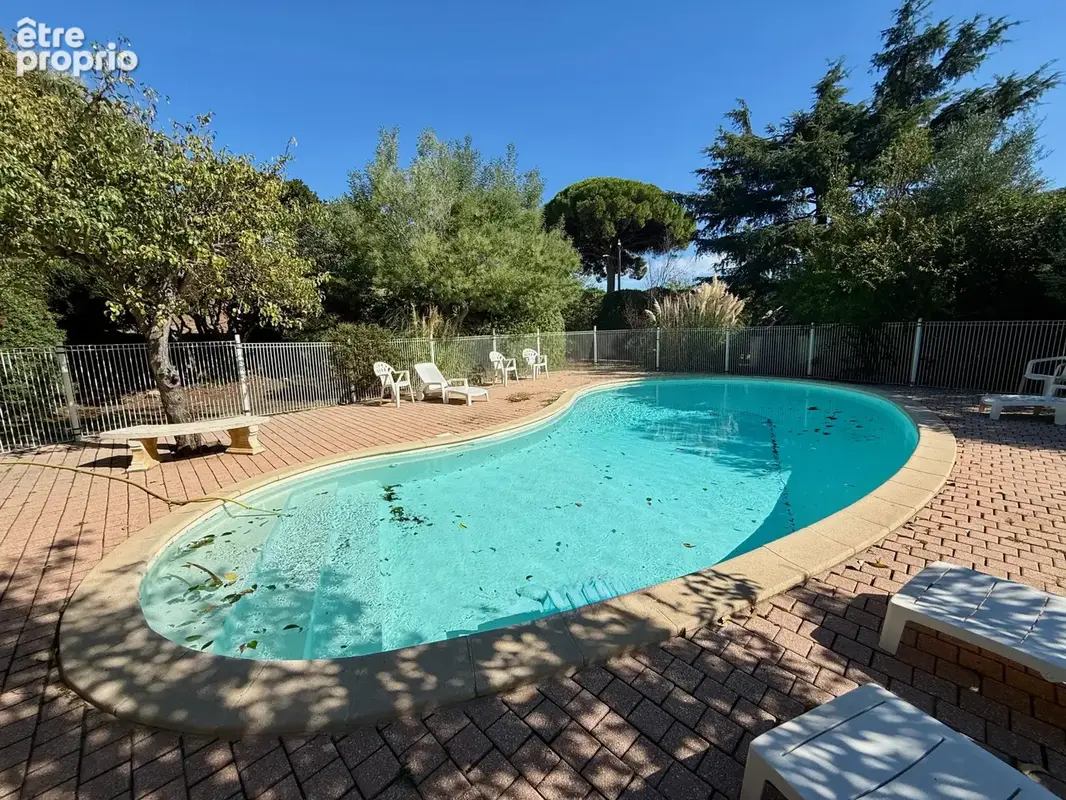 Villa provençale avec jardin arboré et vue dégagée - photo 8