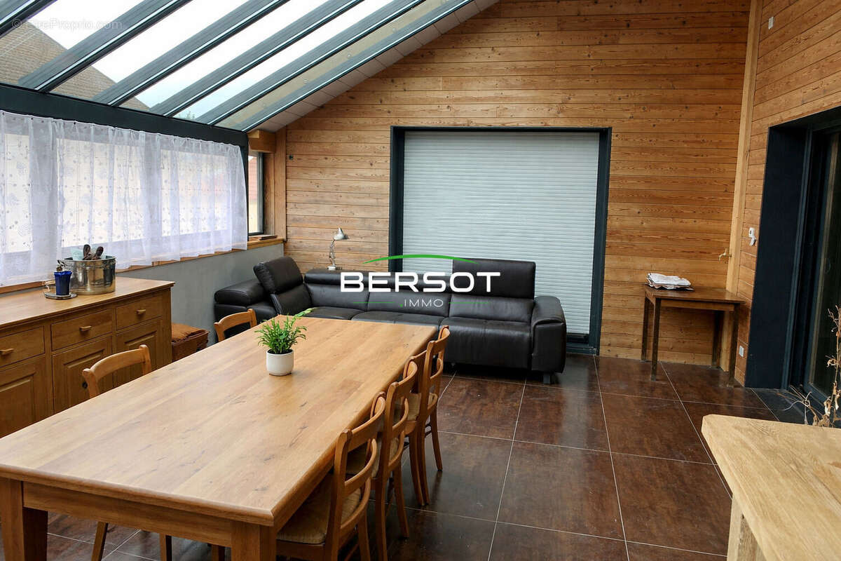 Appartement à NODS
