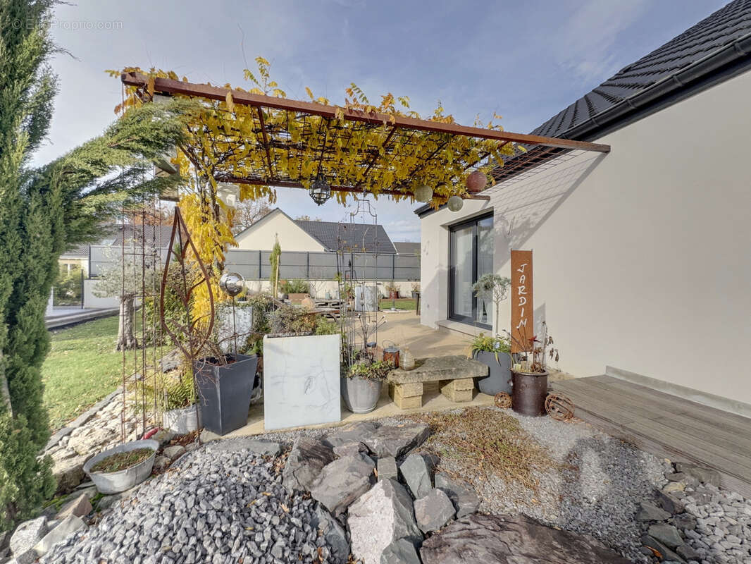 Maison à SARREGUEMINES