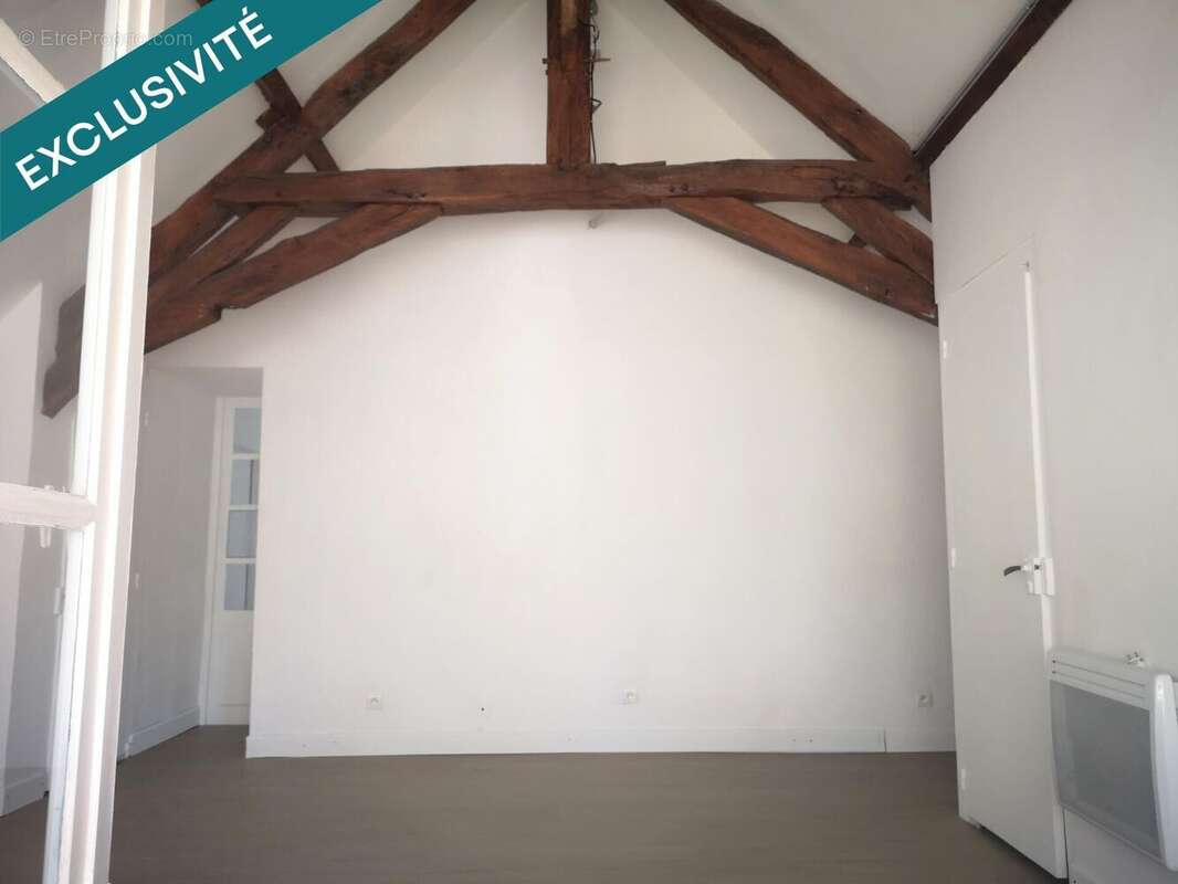 Photo 8 - Maison à TOURNON-SAINT-MARTIN