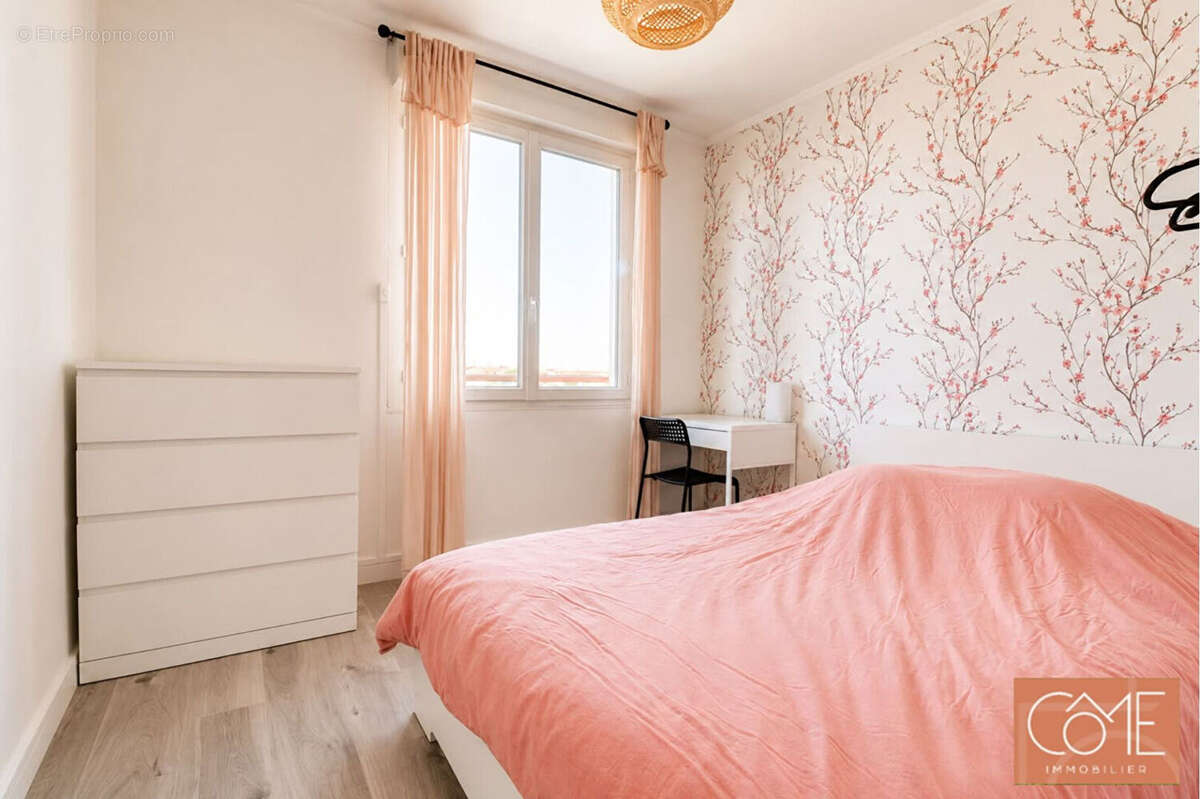 À vendre en exclusivité - 35000 rennes - quartier cleunay - appartement t3 - 4 chambres - 3ème étage - 66 m² - stationnement - c - photo 6