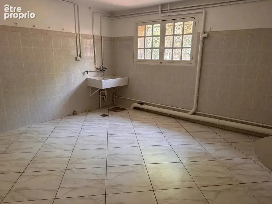Cannes Montfleury, villa en pierres de 7 p sur 3200m² de terrain - photo 15