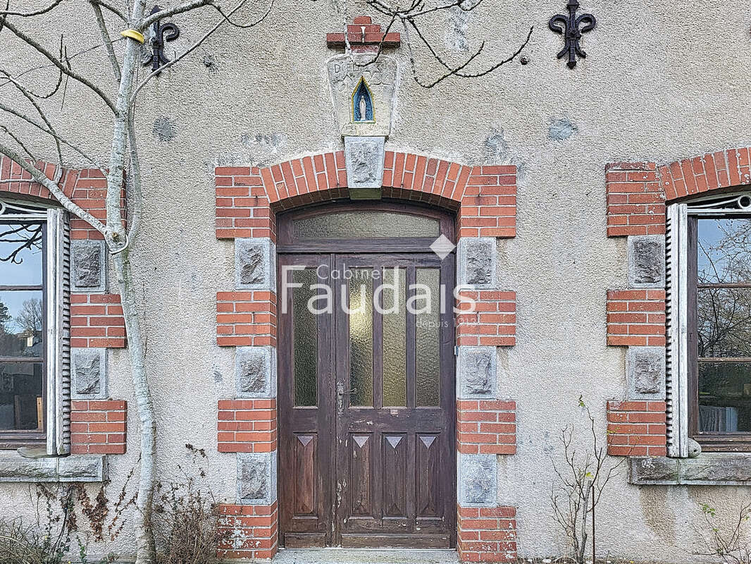 Maison à MONTMARTIN-SUR-MER