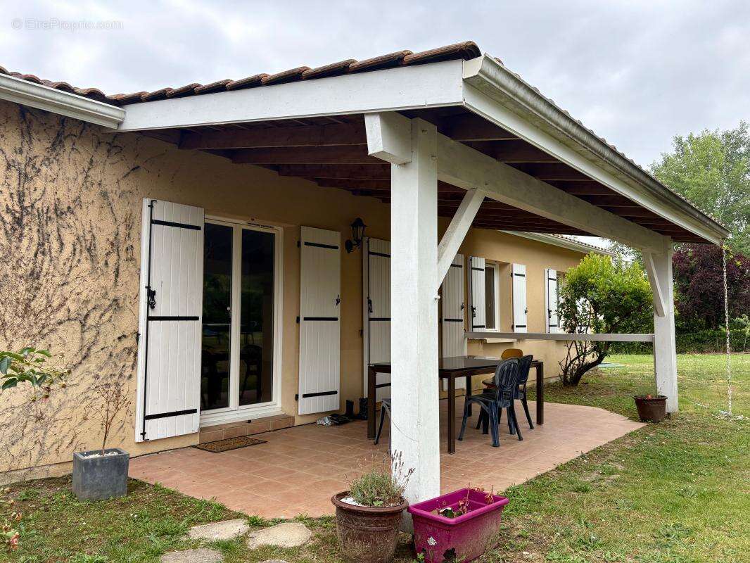 Maison à AUROS
