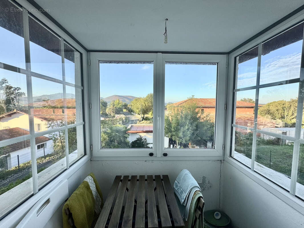 Appartement à URRUGNE