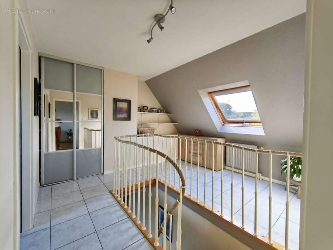 Appartement 94 m² à Kaltenhouse  - photo 9