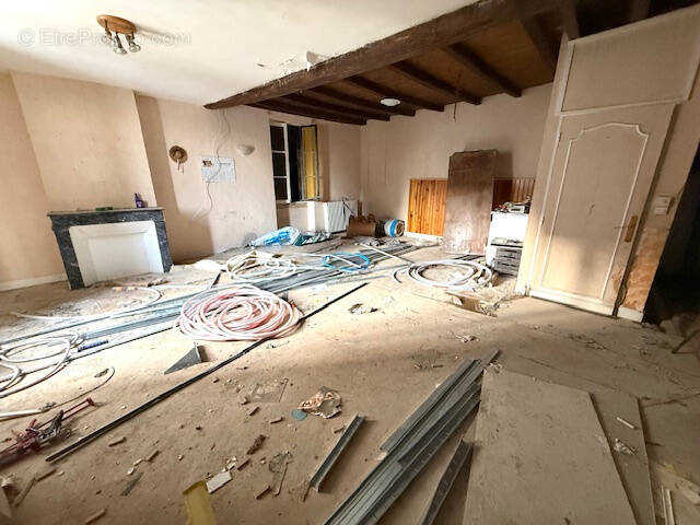 Appartement à SAINT-AULAYE