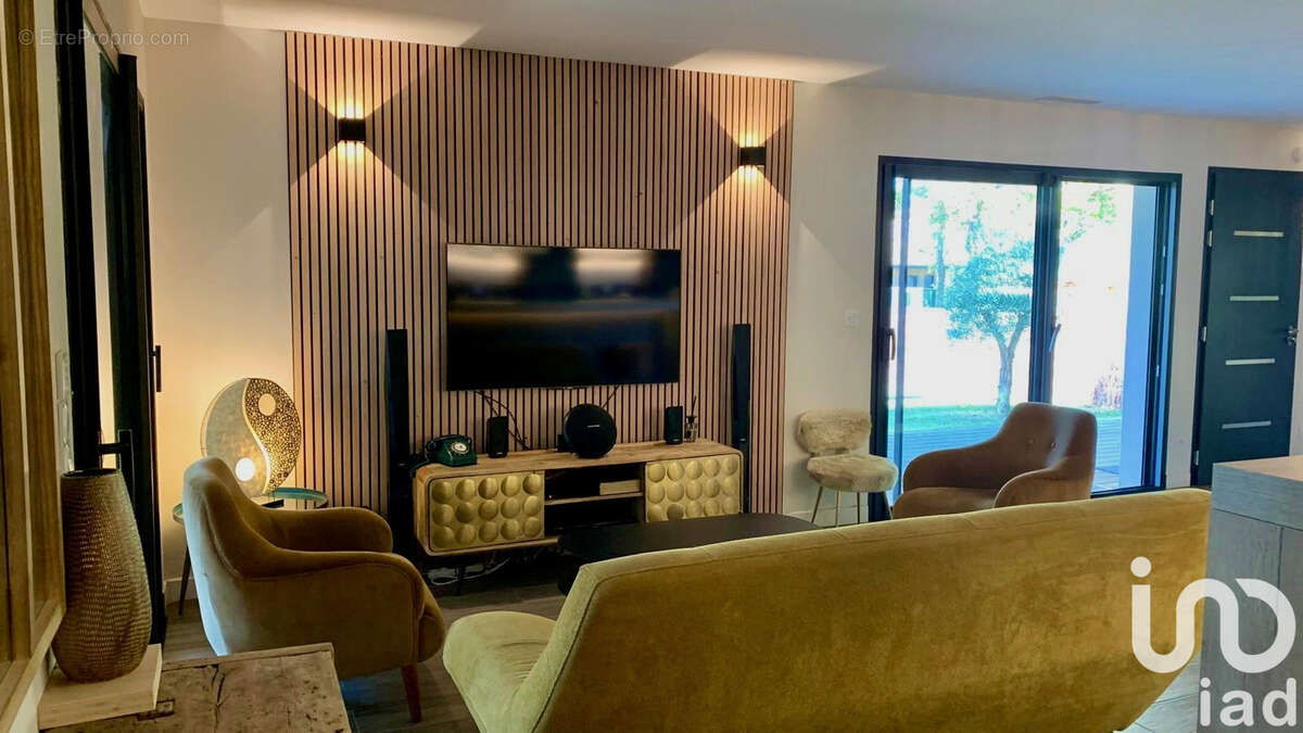 Photo 8 - Maison à SALLES