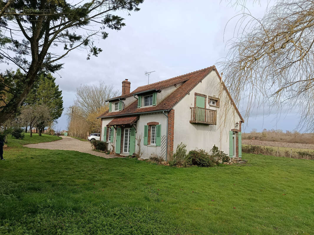 Maison à CHAMBEUGLE
