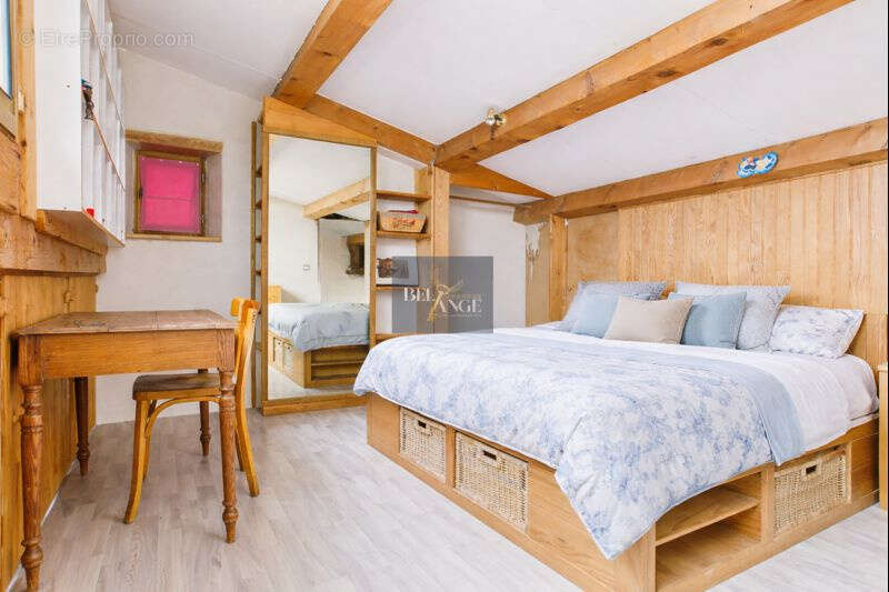 Maison à SAINT-ANDRE-DE-CRUZIERES