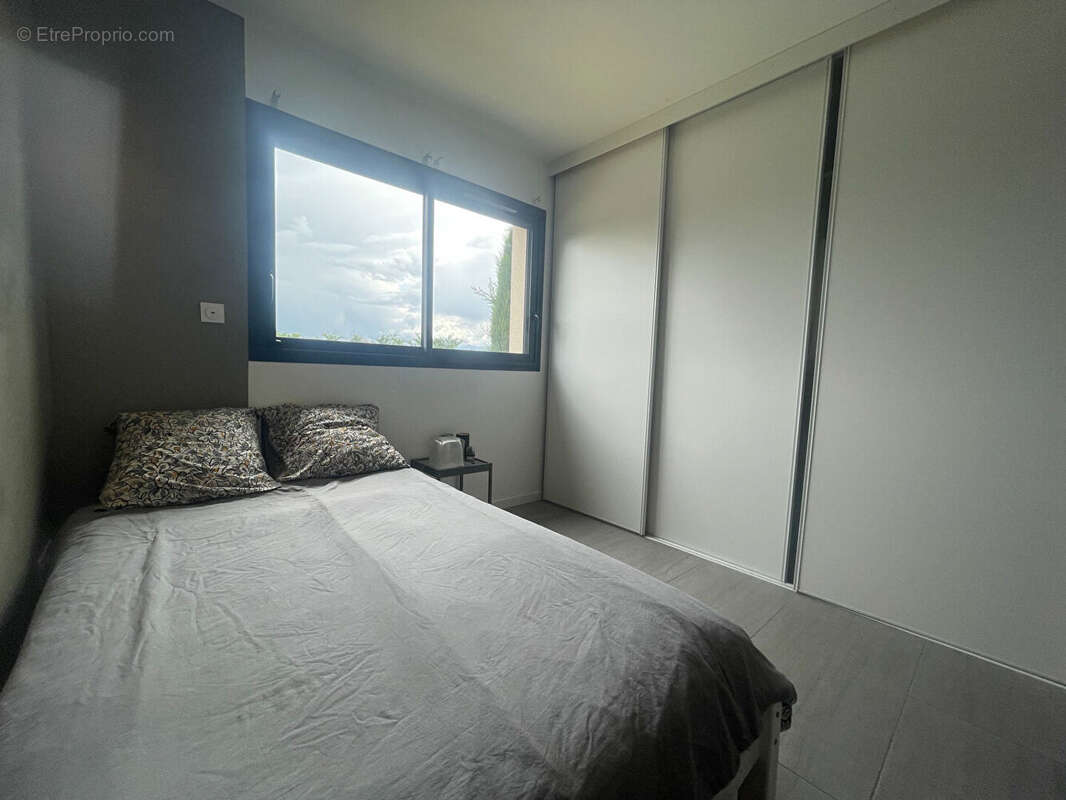 Maison à REVENTIN-VAUGRIS