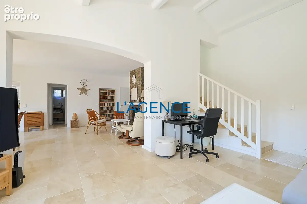 Villa individuelle de 167 m2 exposée sud-est avec vue et accès mer - photo 7