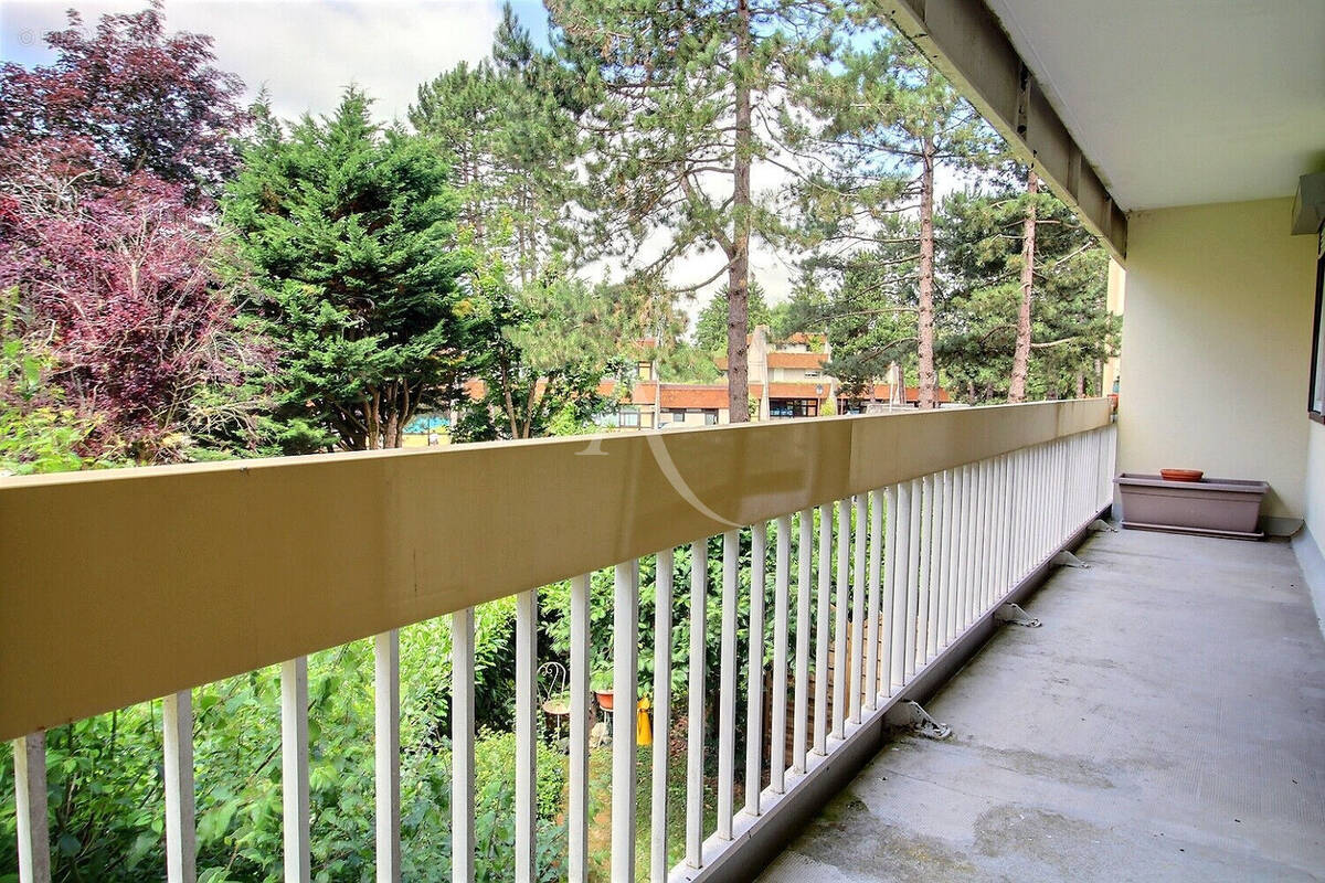 Appartement à ELANCOURT
