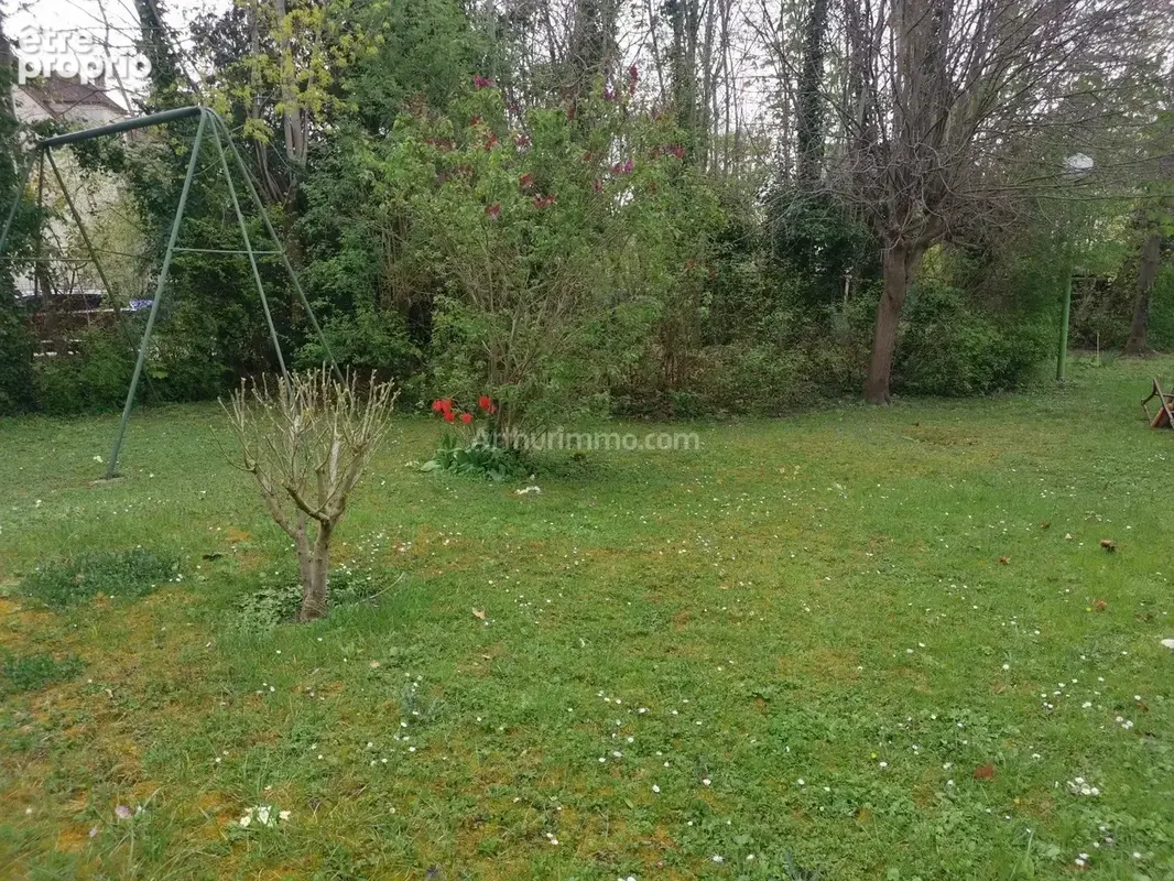 Terrain à GOURNAY-SUR-MARNE