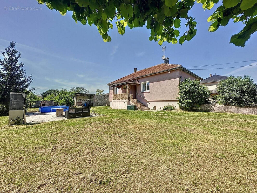 Photo 1 - Maison à SAINT-MESMIN