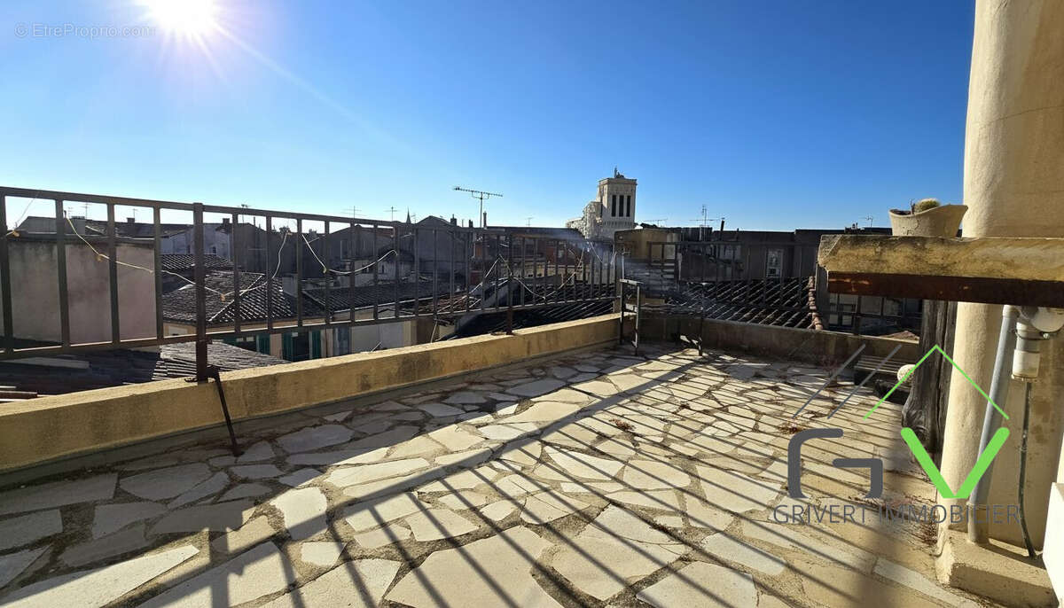 Appartement à NIMES