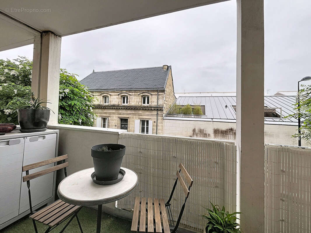 Appartement à BORDEAUX