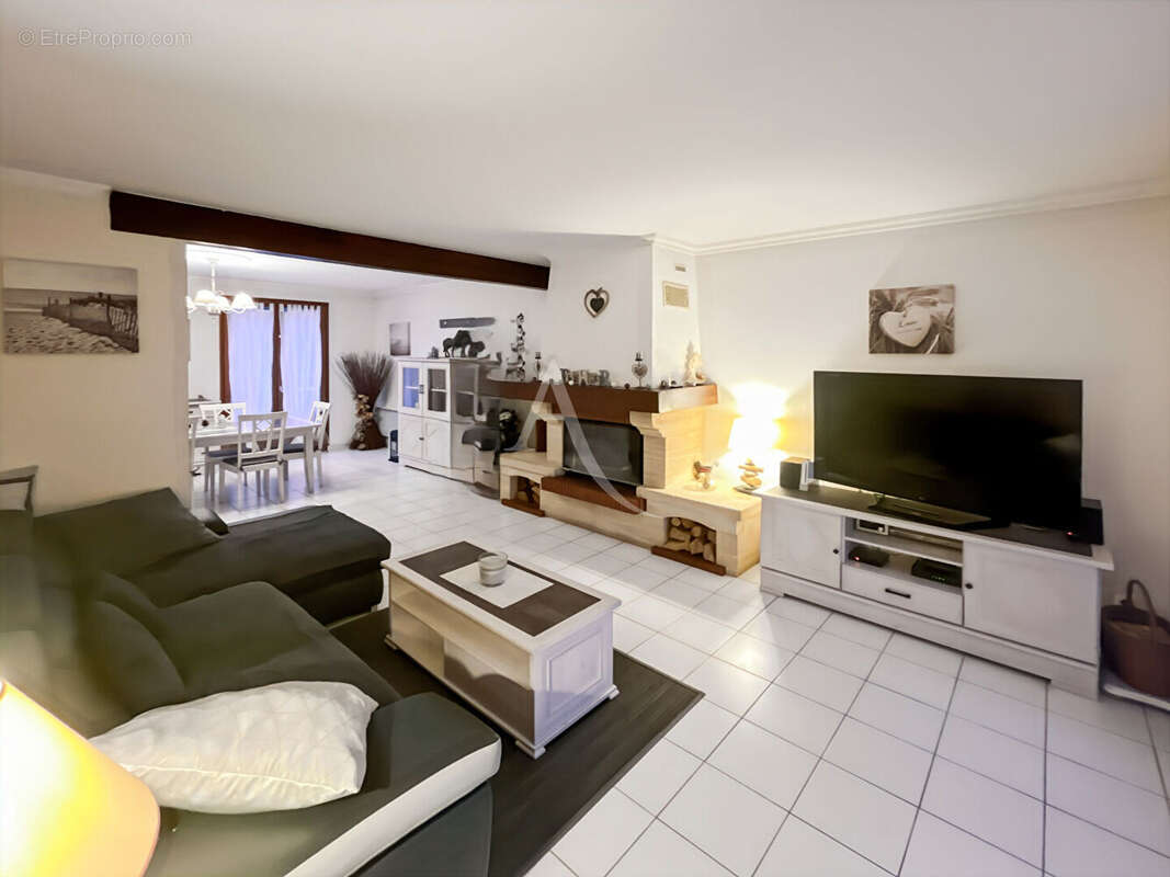 Maison à TESSANCOURT-SUR-AUBETTE