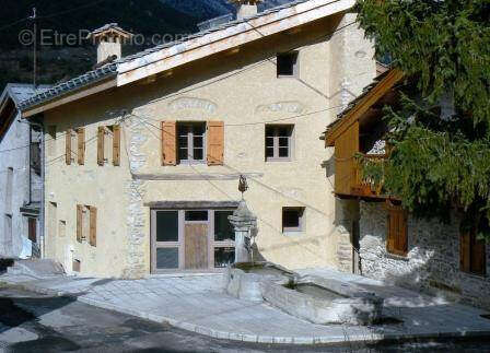 Appartement à SOLLIERES-SARDIERES