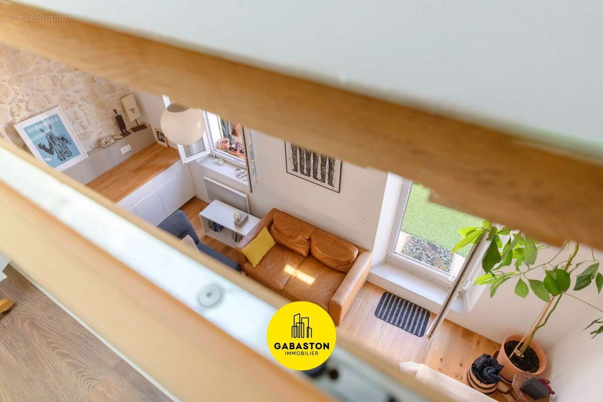 Appartement à MARSEILLE-6E