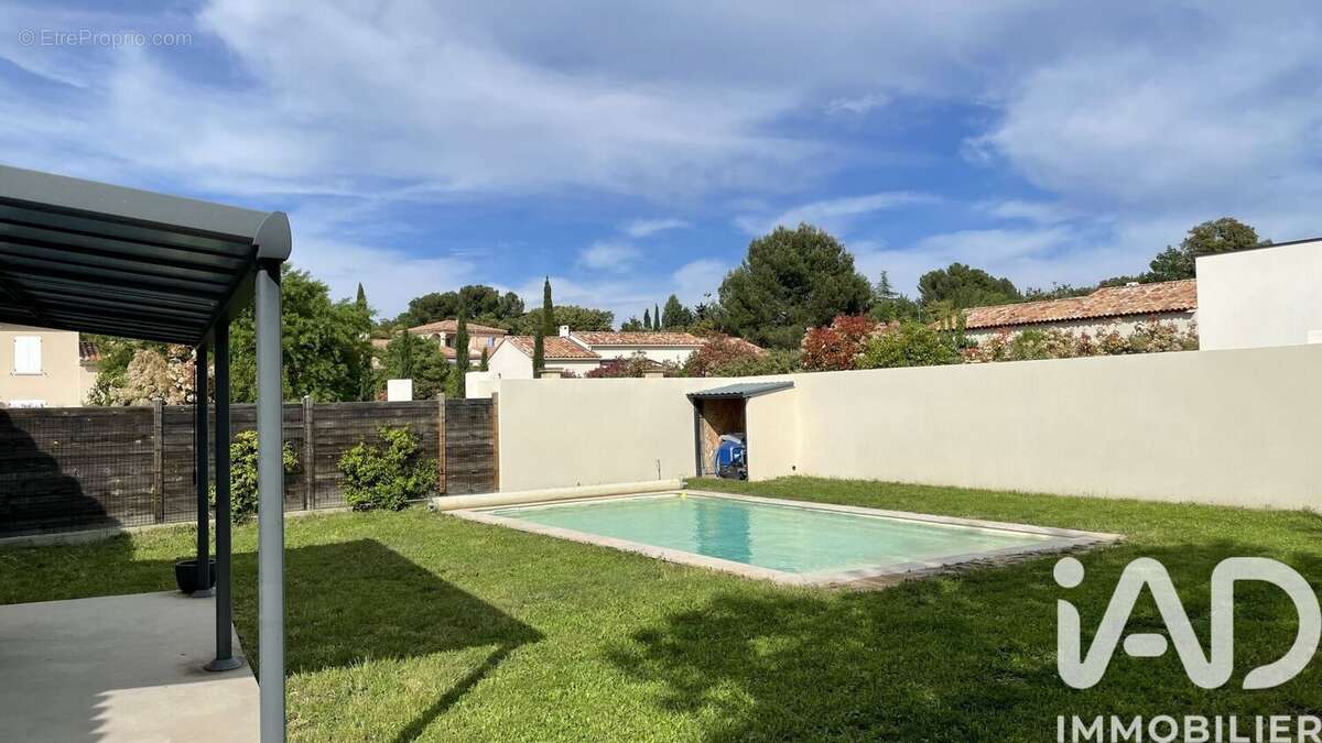 Photo 3 - Maison à PERNES-LES-FONTAINES