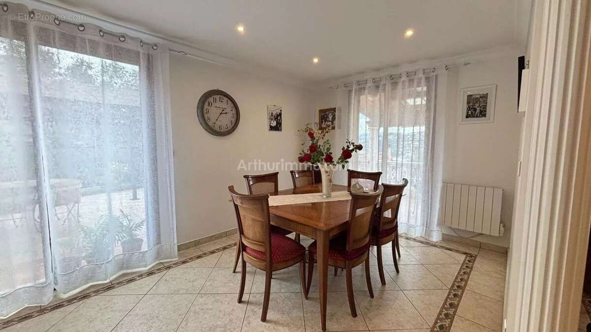 Maison à LA TRINITE