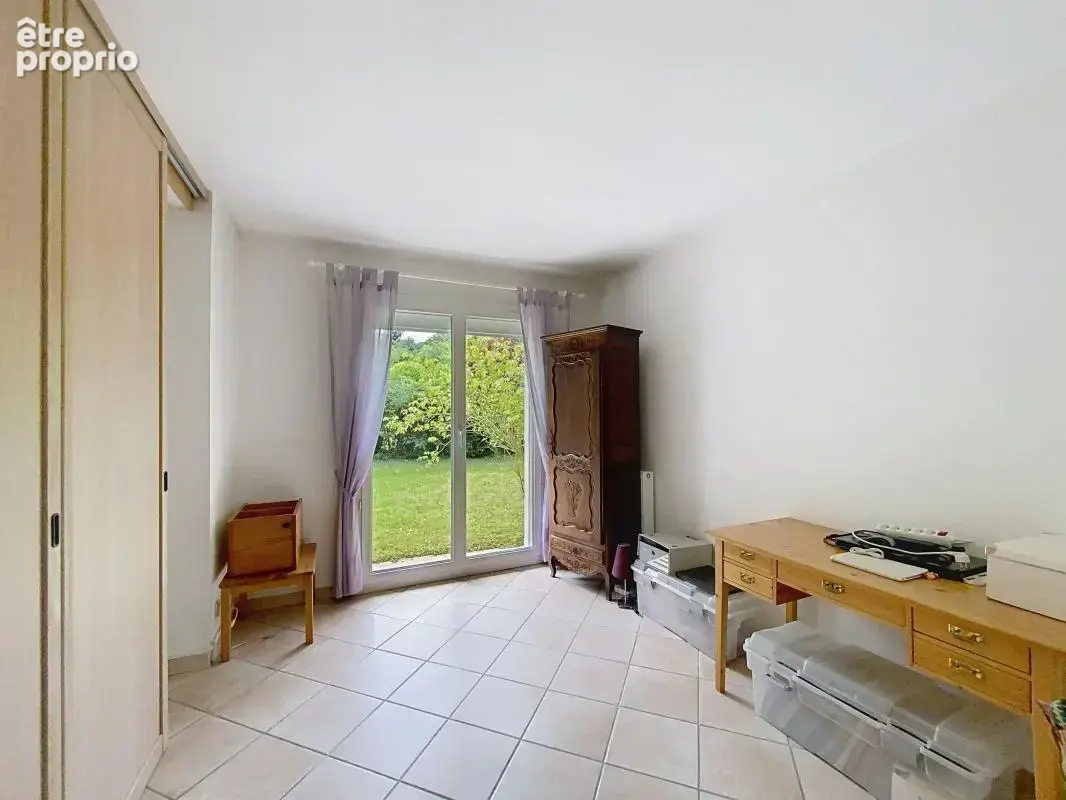 Maison familiale 5 chambres avec jardin arboré - photo 4