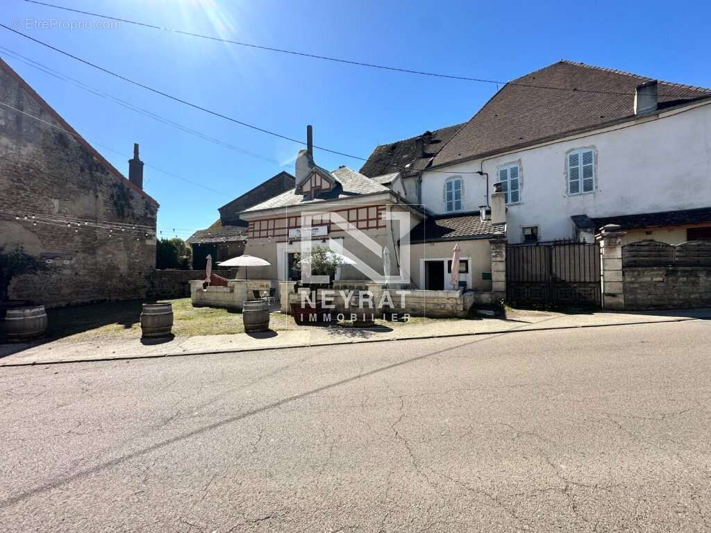 Appartement à NOLAY