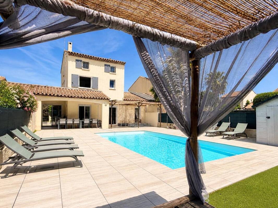 Photo 1 - Maison à FREJUS