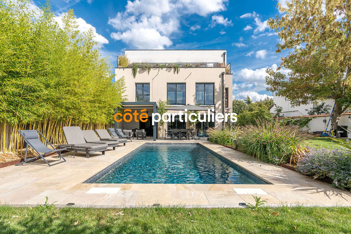 Maison à SAINT-MAUR-DES-FOSSES