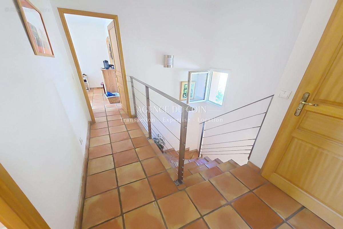 Maison à DRAGUIGNAN