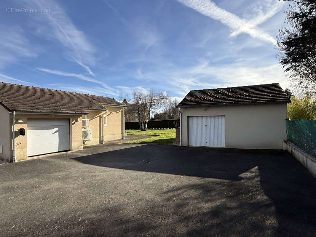 Maison à SAINT-PARDOUX-CORBIER