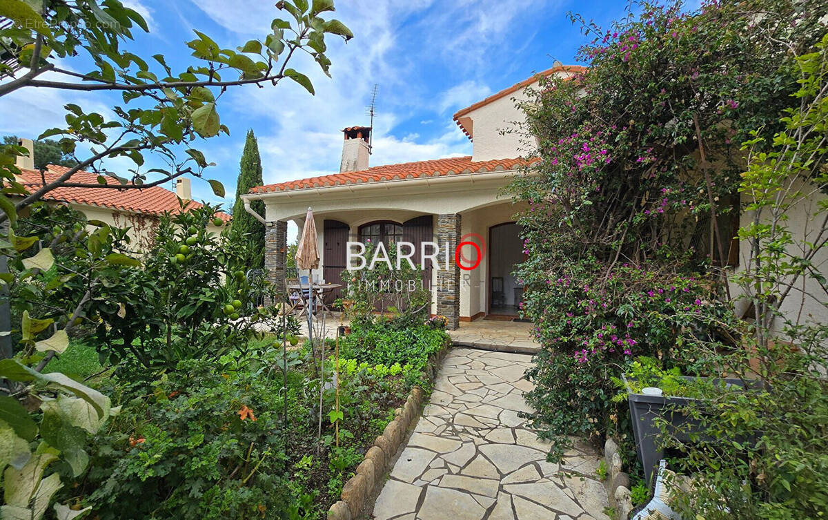 Maison à LAROQUE-DES-ALBERES