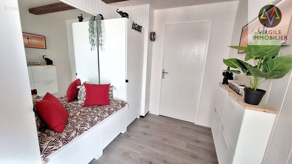 Maison à LES HOPITAUX-NEUFS