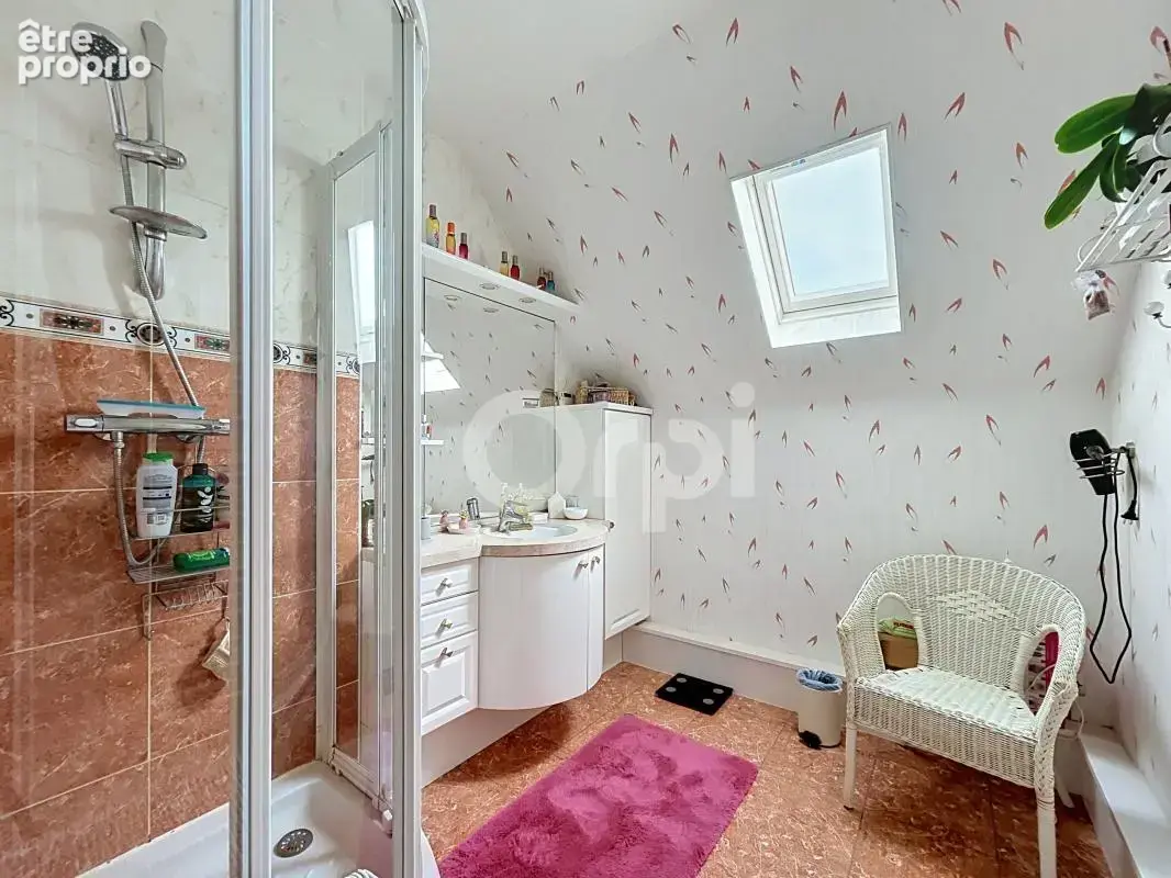 Maison 111 m² Fitz-James - photo 9