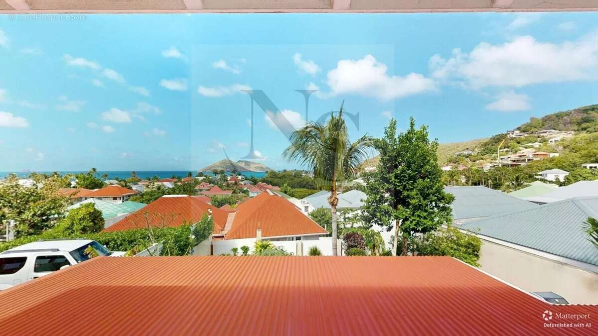 Maison à CAPESTERRE-BELLE-EAU