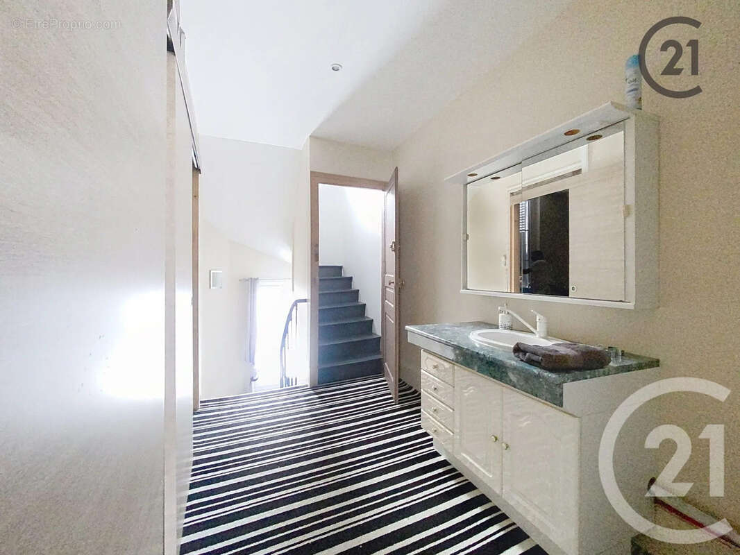 Maison à ARCIS-SUR-AUBE