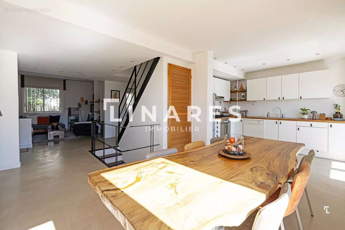 Maison à MARSEILLE-7E
