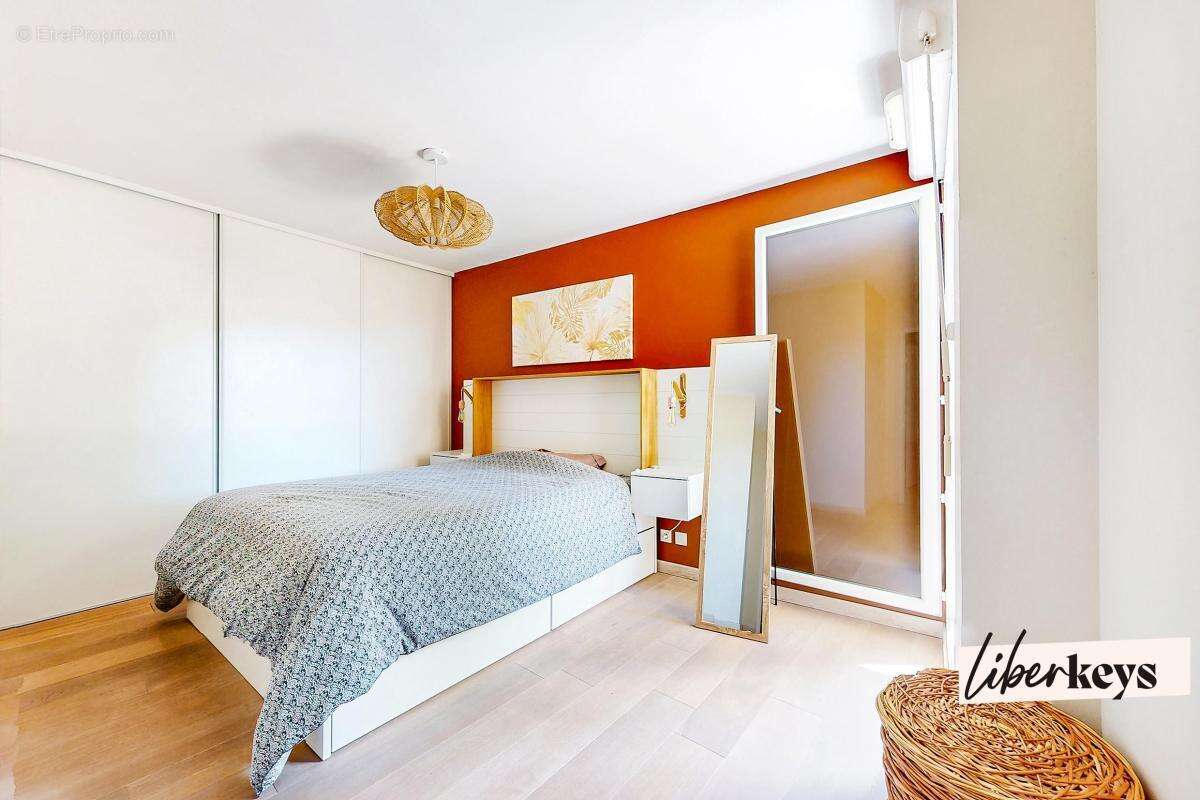 Appartement à MARSEILLE-16E