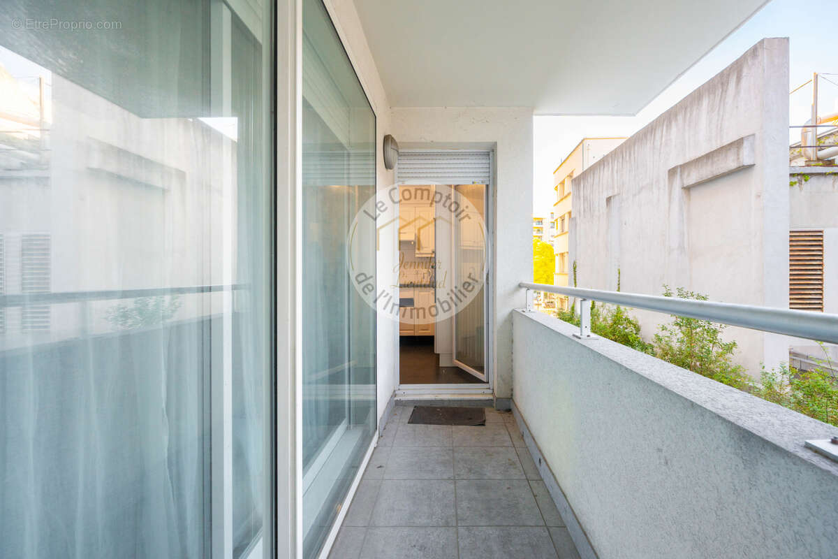 Appartement à MARSEILLE-8E