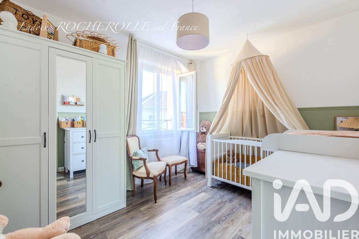 Photo 3 - Maison à VERT-LE-GRAND