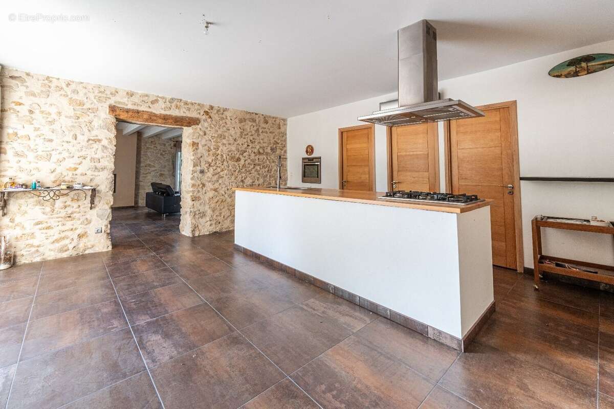 Mas provençal et lavandes - photo 11
