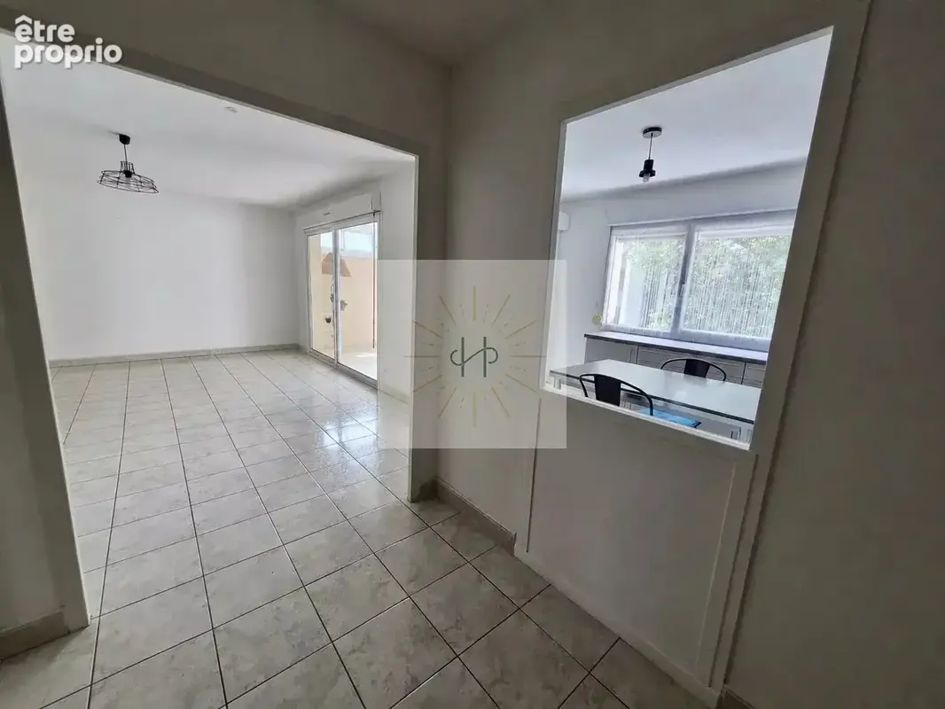 Appartement 90 m² à Montelimar  - photo 4