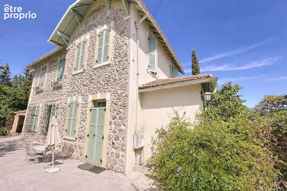Maison 7 pièces 300 m² à vendre à Marseille-12e (13012) - photo 4
